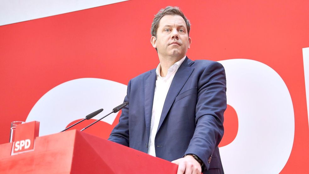 SPD-Chef Lars Klingbeil will die Stärkung der Wirtschaft zum wichtigsten Thema der neuen Bundesregierung machen. Foto: IMAGO/dts Nachrichtenagentur