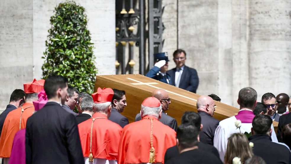 Papst Franziskus wurde in der Basilika Santa Maria Maggiore beigesetzt. Foto: MARCO BERTORELLO/afp