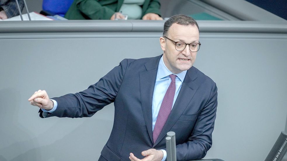 Soll für Friedrich Merz die Unionsfraktion in der neuen Legislatur im Bundestag anführen: Ex-Gesundheitsminister Jens Spahn. Foto: Kay Nietfeld/dpa