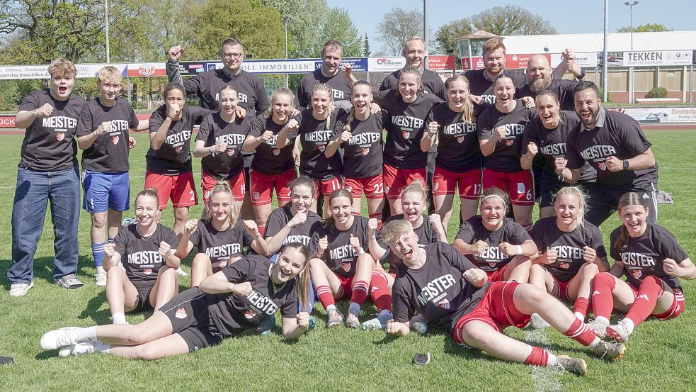 Die Auricherinnen feierten am Sonntag die Meisterschaft. Am Saisonende folgt das Spiel um den Regionalliga-Aufstieg gegen den Meister der Oberliga Ost. Foto: Vortanz