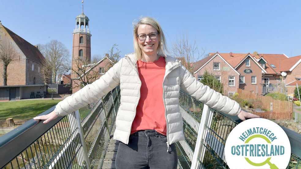 Insa Bruhns lebt gern in der Gemeinde Jemgum. Sie hat uns durch ihren Wohnort Ditzum geführt. Foto: Ortgies