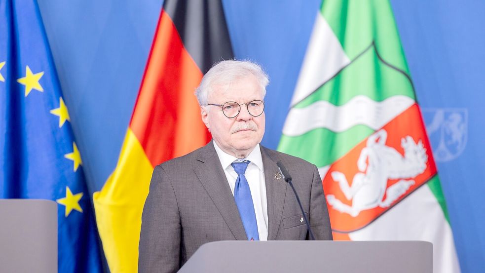 Reinhold Ewald ist der erste Raumfahrtbotschafter in NRW. Foto: Rolf Vennenbernd/dpa