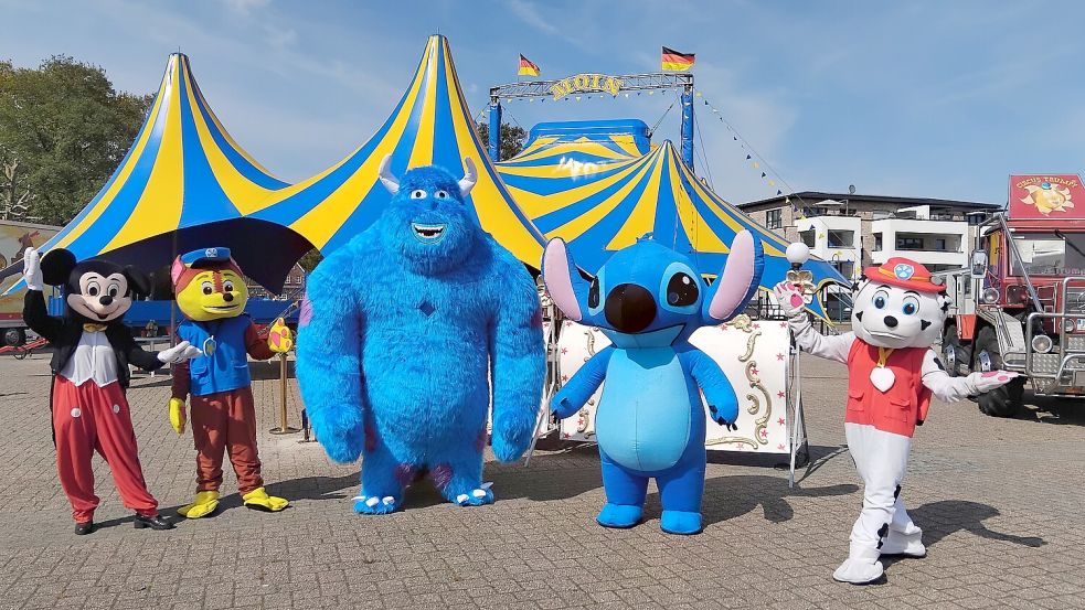 Beim Circus Montana-Trumpf steht die diesjährige Show unter dem Motto „Manege frei für Superhelden“. Fotos: Clarissa Scherzer