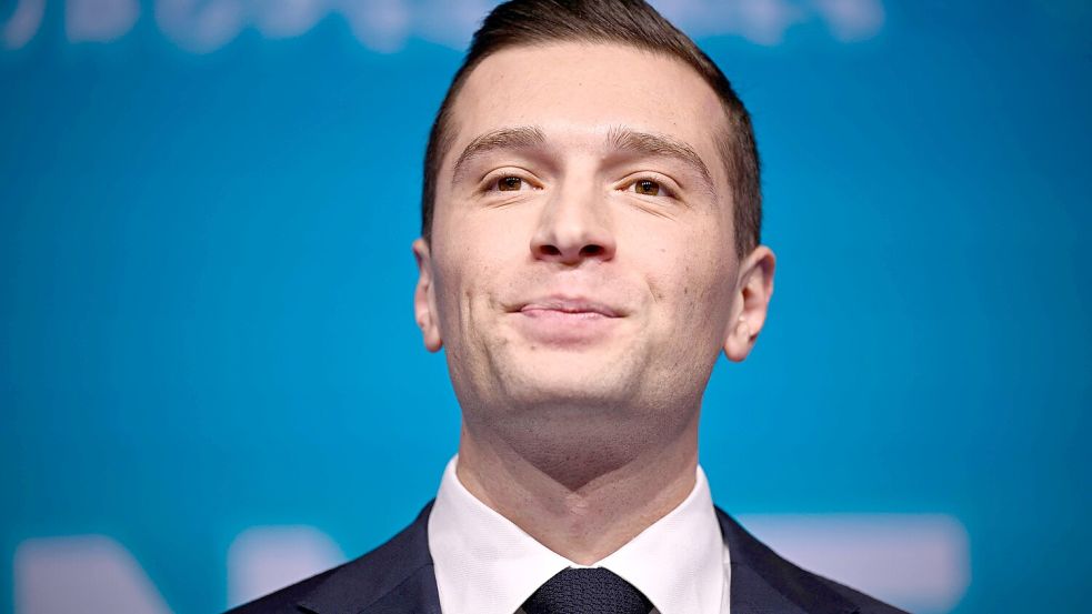 Könnte Jordan Bardella, Vorsitzender der französischen rechtsextremen Partei Rassemblement National (RN), Le Pens Nachfolger werden? Foto: dpa / Julien De Rosa