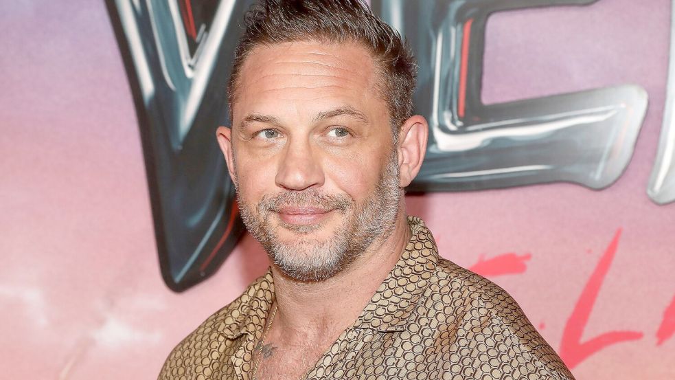 Garantiert Action: der Schauspieler Tom Hardy. (Archivbild) Foto: Andy Kropa/Invision/AP/dpa