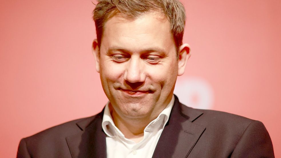 SPD-Chef Klingbeil geht als Vizekanzler ins Merz-Kabinett. (Archivbild) Foto: Matthias Bein/dpa