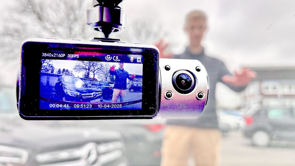 Dashcams können brenzlige Situationen im Verkehr aufzeichnen. Foto: Ortgies