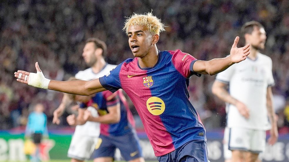 Barcelonas Lamine Yamal traf gegen Inter und sorgte für einen Altersrekord Foto: Emilio Morenatti/AP/dpa