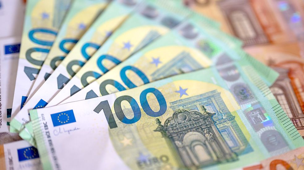 Ein Unternehmer hat dem BSW mehr als zwei Millionen Euro überwiesen. (Foto Illustration) Foto: Monika Skolimowska/dpa
