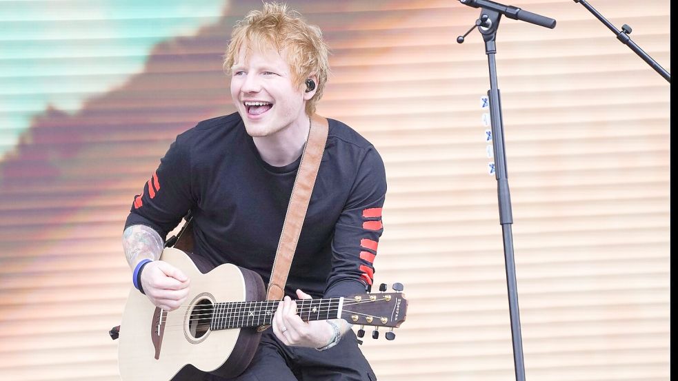 Ed Sheeran veröffentlicht sein neues Album „Play“ am 12. September. (Archivbild) Foto: Ian West/Press Association/dpa