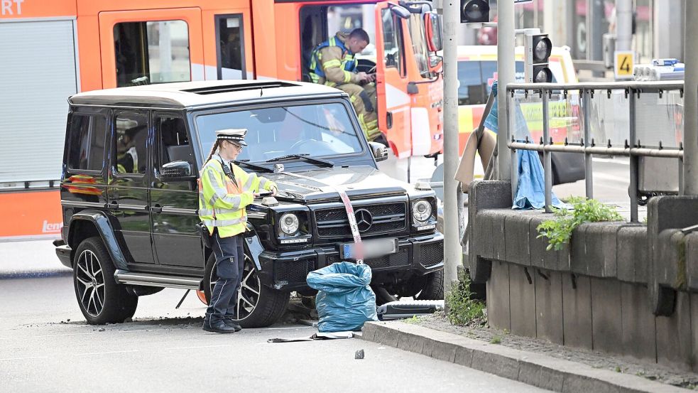 Nach ersten Erkenntnissen der Polizei war es ein Unfall. Foto: Bernd Weißbrod/dpa
