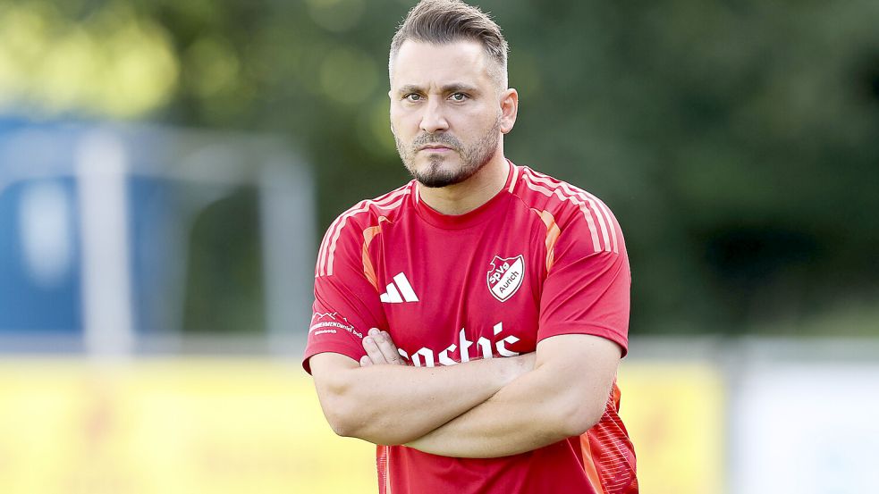 Claudio Casto ist kein Aurich-Trainer mehr. Foto: Doden/Emden