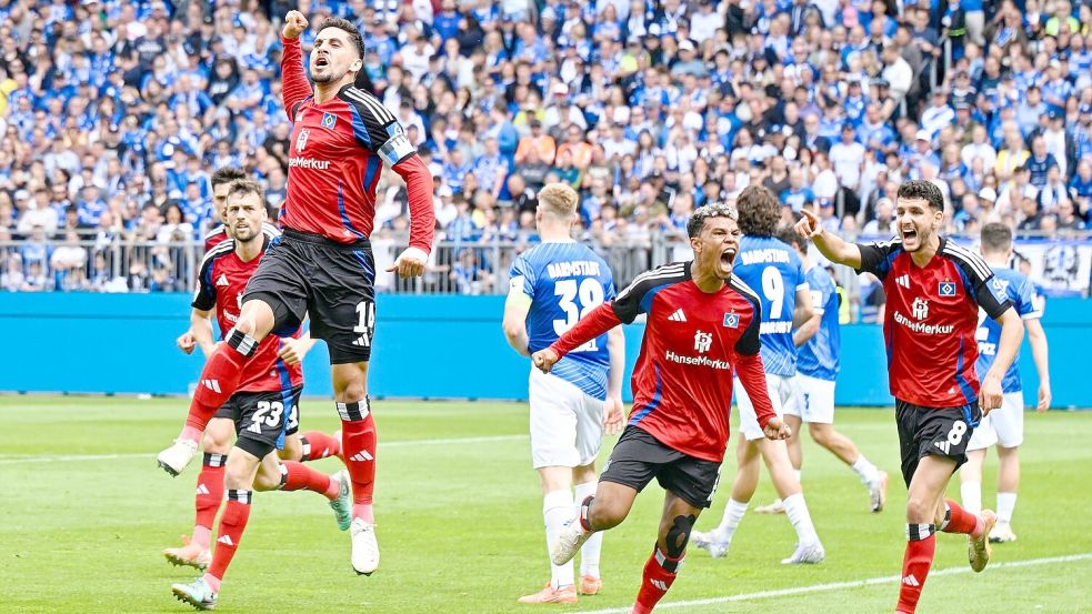 Der Hamburger SV steht dicht vor dem Aufstieg in die Fußball-Bundesliga. Foto: Uwe Anspach/dpa