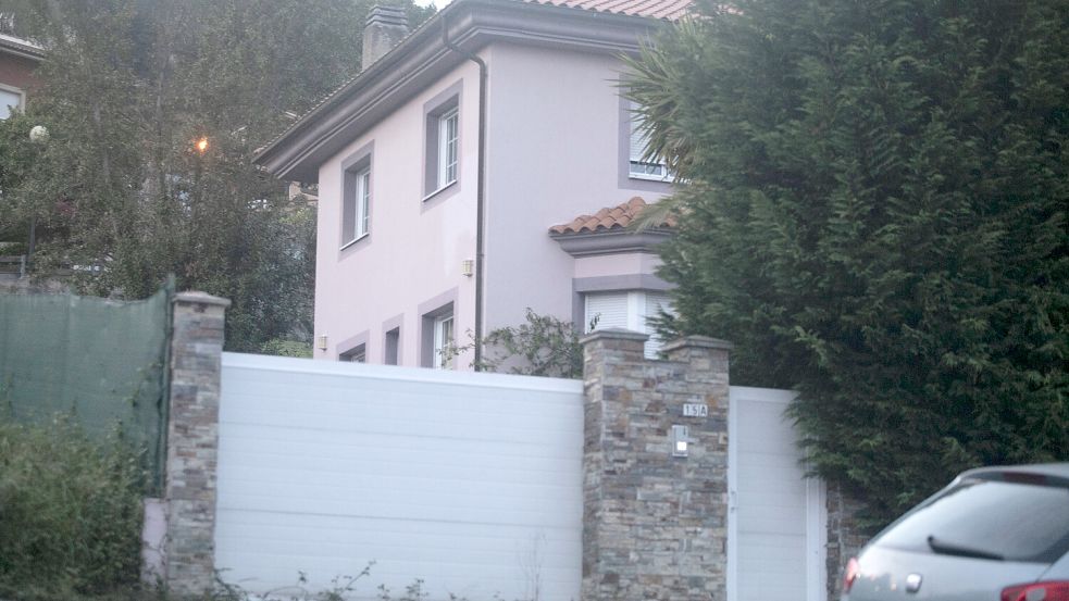 In diesem Haus waren die drei Jungen jahrelang eingesperrt gewesen. Foto: IMAGO/Europa Press