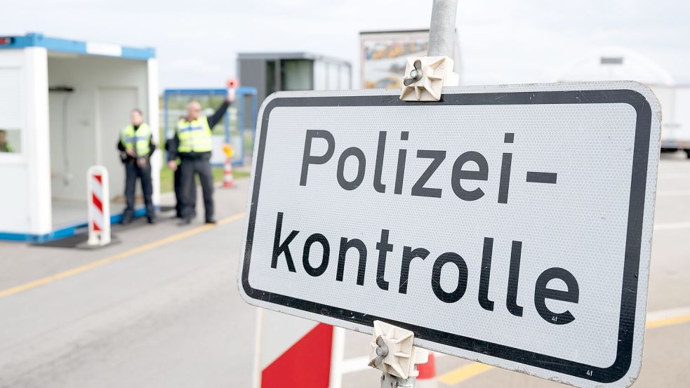 Seit September 2024 gibt es stationäre Kontrollen an allen deutschen Landgrenzen. (Archivfoto) Foto: Sebastian Kahnert/dpa