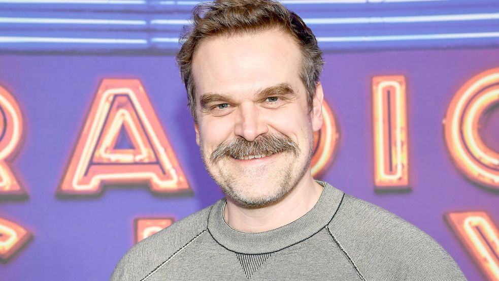 David Harbour wurde beim Dreh von „Thunderbolts*“ dazu ermutigt, sich ausgiebig am Snack-Tisch zu bedienen. (Archivbild) Foto: Evan Agostini/Invision via AP/dpa