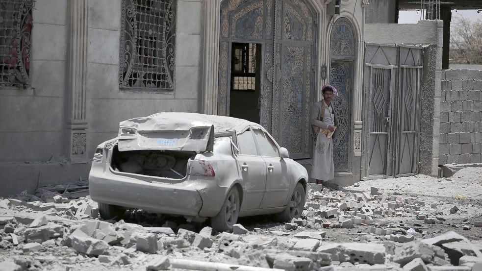 Die israelische Luftwaffe hat Dutzende Ziele im Jemen angegriffen. Foto: Osamah Yahya/dpa