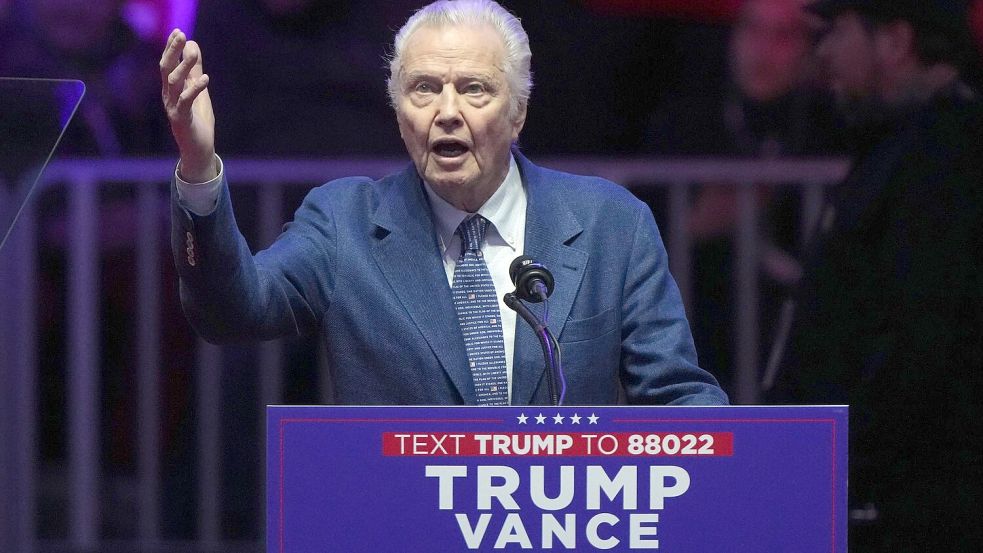 US-Schauspieler Jon Voight ist einer von Donald Trumps „Botschaftern“ in Hollywood. (Archivbild) Foto: Matt Rourke/AP/dpa