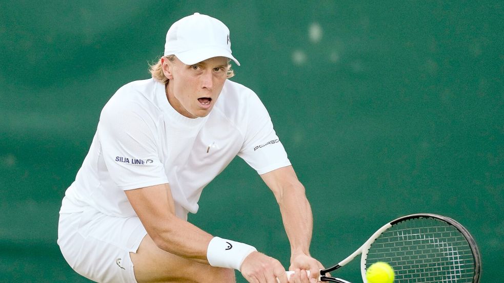 Emil Ruusuvuori schlug Topspieler wie Alexander Zverev - dann zog er sich über Monate von der Tour zurück. (Archivbild) Foto: Alberto Pezzali/AP/dpa