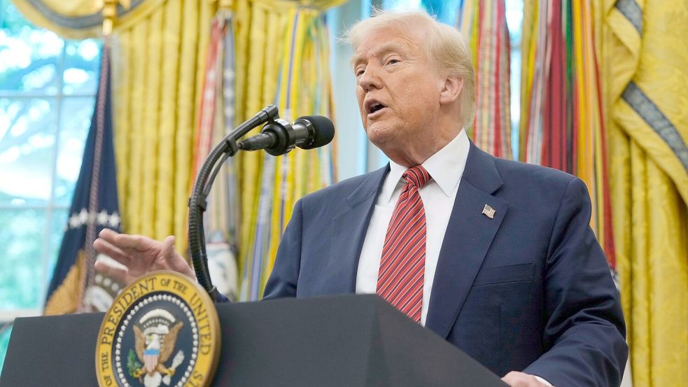 Schiebt Trump Migranten bald nach Libyen ab? Foto: Mark Schiefelbein/AP/dpa