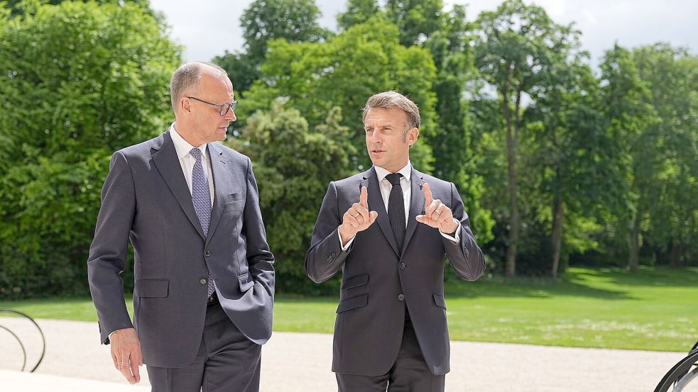 Merz und Macron steckten in Paris den Kurs bei Schlüsselthemen ab. Foto: Michael Kappeler/dpa Pool/dpa