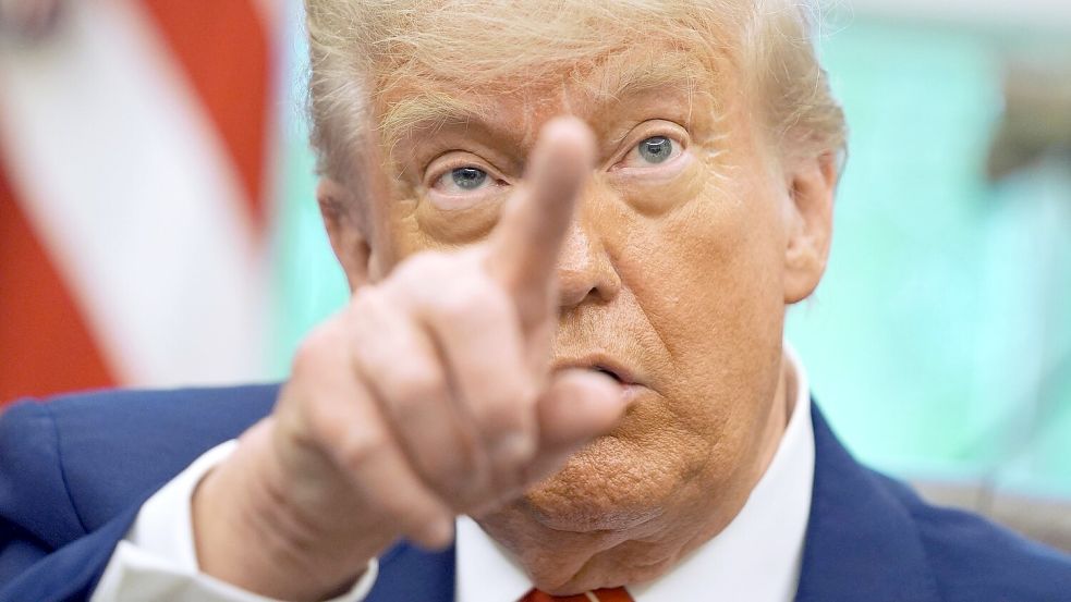 US-Präsident Trump gratuliert dem Papst. Foto: Evan Vucci/AP/dpa
