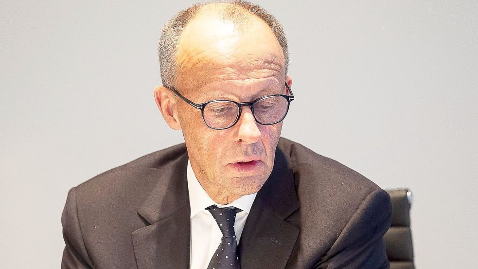 Zwei Tage nach seinem Amtsantritt telefoniert der neue Kanzler erstmals mit dem US-Präsidenten. Foto: Steffen Kugler/Presse- und Informationsamt der Bundesregierung/dpa