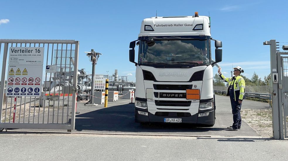 Dieser Lkw hat gerade seine Ladung Wasserstoff in eine der Etzeler Kavernen umgefüllt. Foto: Imke Oltmanns
