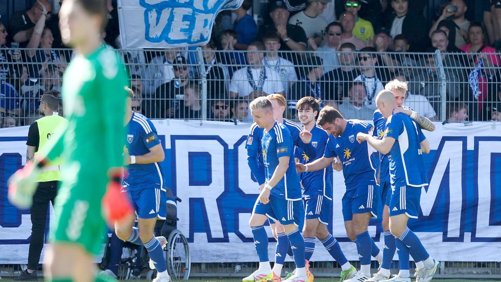 Im letzten Regionalliga-Heimspiel der Saison spielt Kickers Emden gegen Eintracht Norderstedt. Foto: Jens Doden, Emden