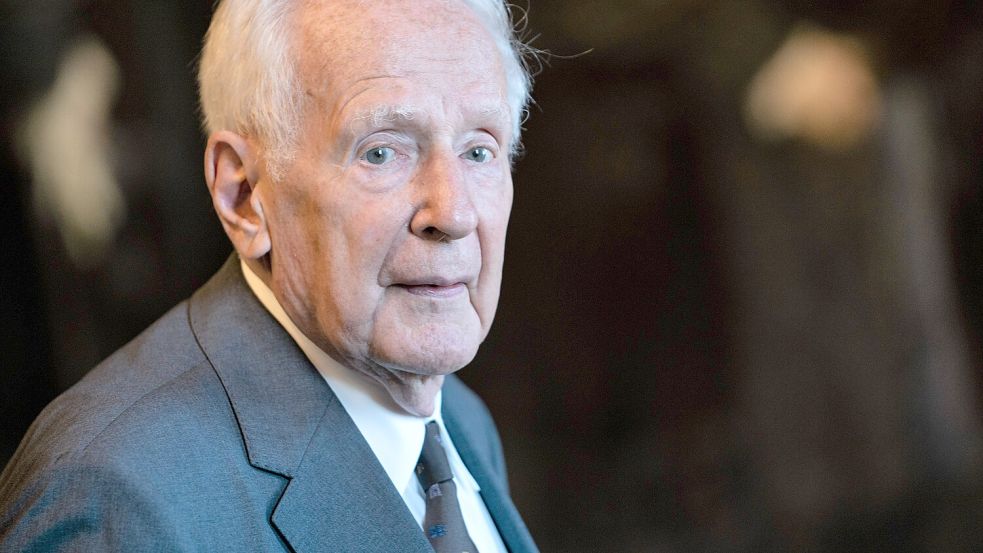 Klaus von Dohnanyi appelliert für mehr Mut zu Gesprächen in unsicheren Zeiten Foto: IMAGO/Chris Emil Janßen