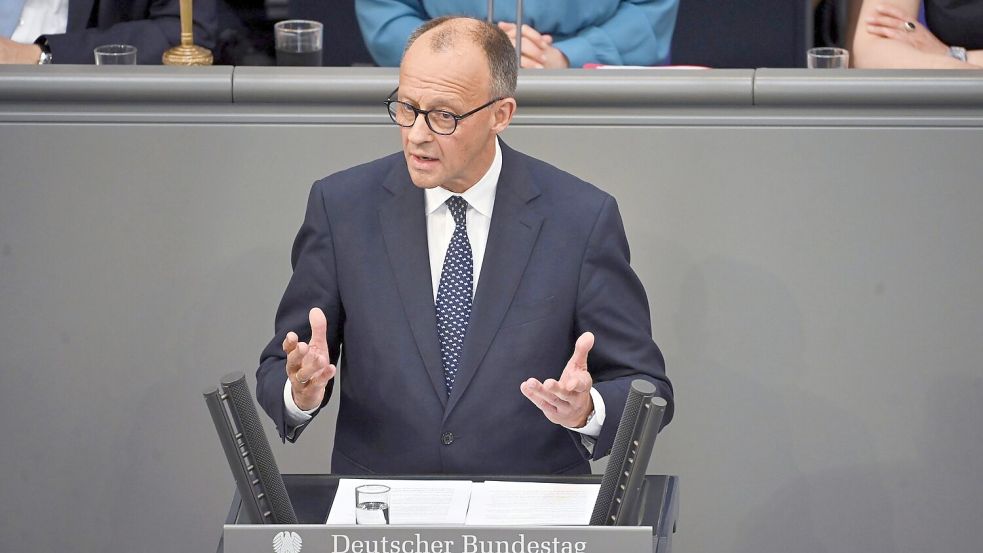 Merz verspricht in seiner ersten Regierungserklärung unter anderem „Wohlstand für alle“. Foto: Katharina Kausche/dpa