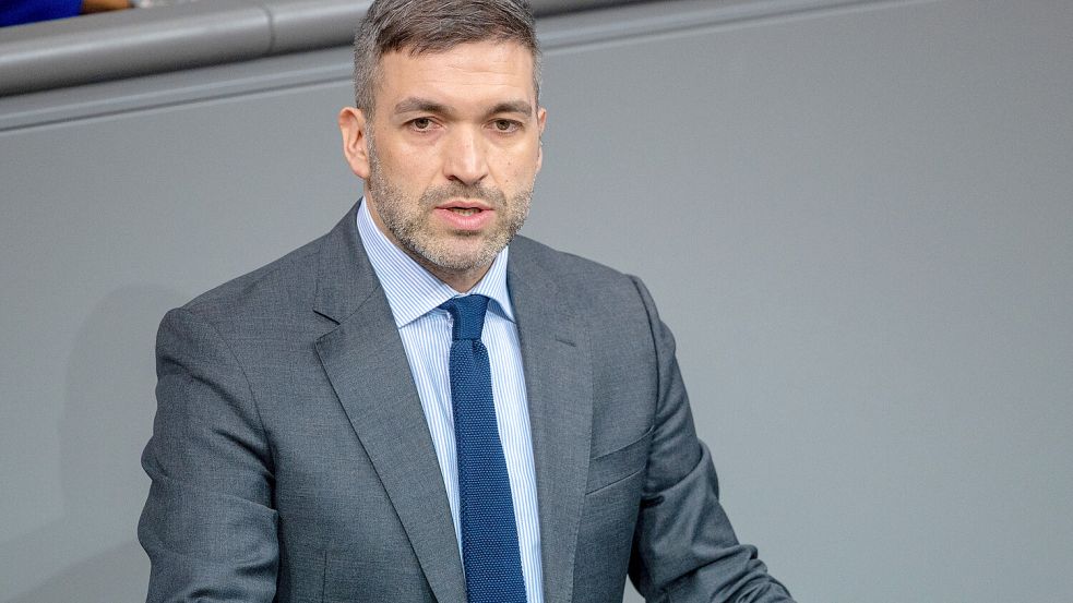 Konstantin Kuhle (FDP) will beim Bundesparteitag in Berlin für die Erneuerung seiner Partei kämpfen. Foto: dpa / Christophe Gateau