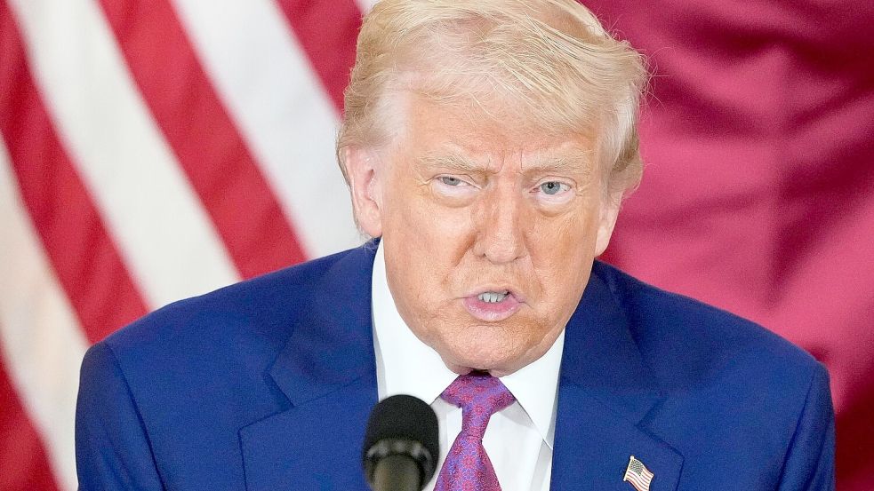 US-Präsident Trump äußerte sich optimistisch zu den Atom-Gesprächen mit dem Iran - und drohte Teheran gleichzeitig erneut für den Fall des Scheiterns der Verhandlungen. Foto: Alex Brandon/AP/dpa