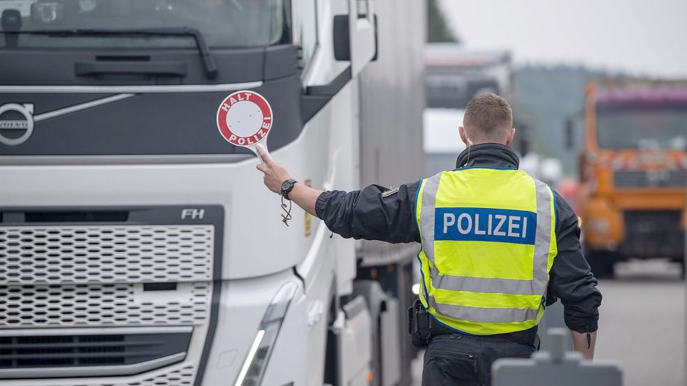 Seit September 2024 kontrolliert die Bundespolizei an allen deutschen Landgrenzen. (Archivfoto) Foto: Harald Tittel/dpa