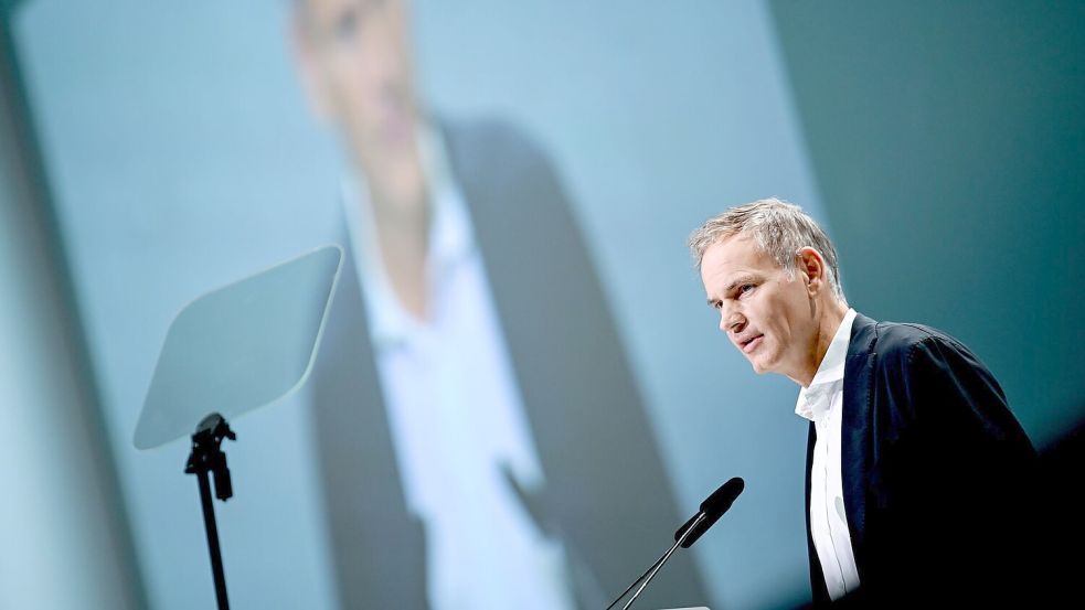 VW- und Porschechef Olivier Blume wehrt sich gegen Forderungen, einer seiner beiden Posten aufzugeben. (Archivfoto) Foto: Britta Pedersen/dpa