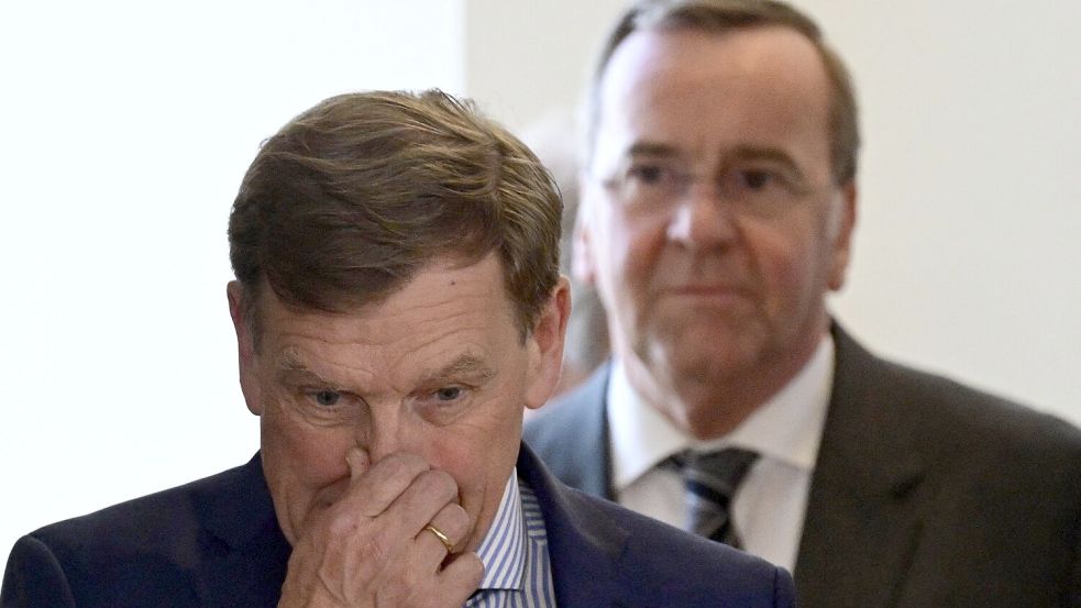 Außenminister Johann Wadephul und Verteidigungsminister Boris Pistorius haben ganz andere Sorgen als Geld. Foto: JOHN MACDOUGALL/afp