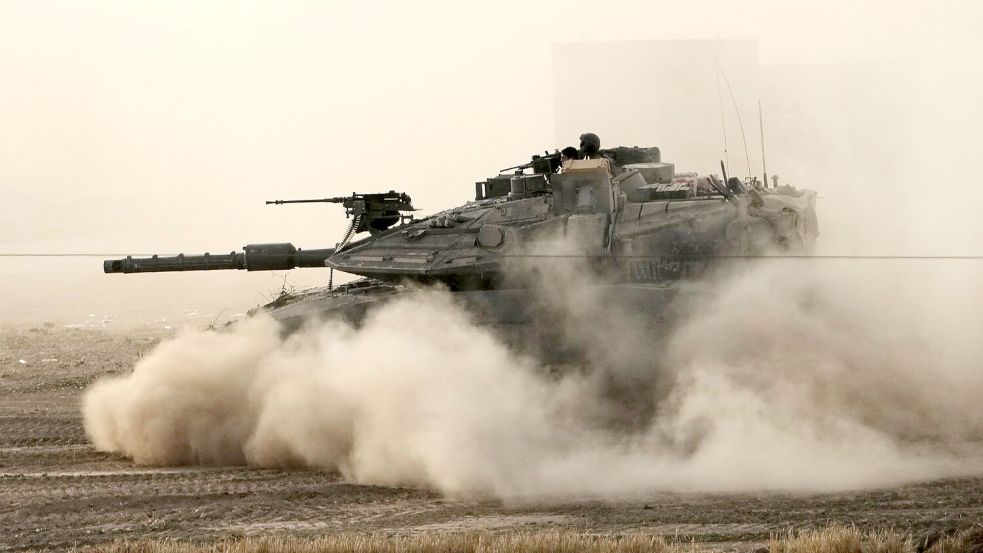 Es wird der Einmarsch weiterer Truppen in Gaza erwartet. Foto: Maya Alleruzzo/AP/dpa