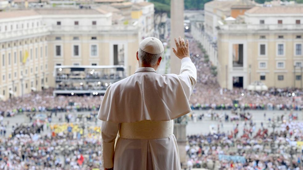 Papst Leo XIV. feiert am Sonntag seine offizielle Amtseinführung. (Archivbild) Foto: Francesco Sforza/Vatican Media/AP/dpa