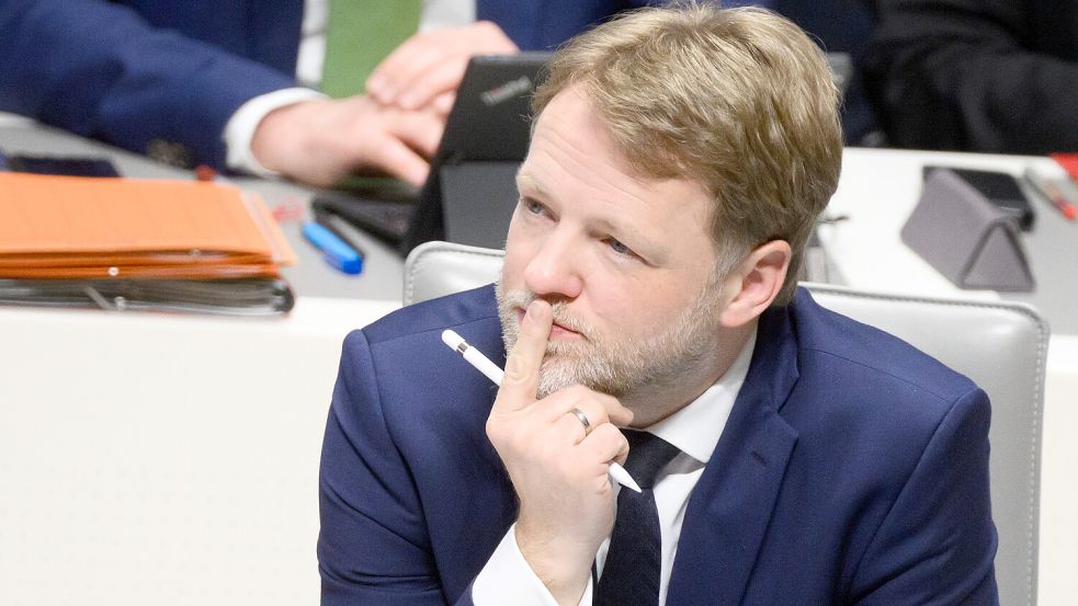 Gerald Heere (Grüne) ist Niedersachsens Finanzminister. Foto: dpa / Julian Stratenschulte