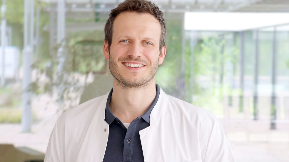Prof. Christoph Schöbel ist Leiter des Zentrums für Schlaf- und Telemedizin an der Ruhrlandklinik Essen. Foto: Ruhrlandklinik Essen