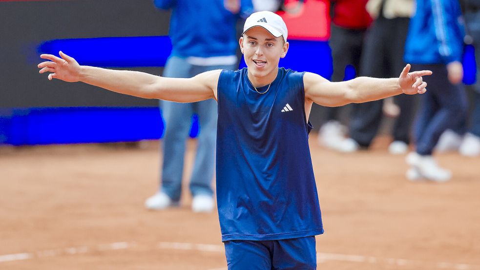 Justin Engel hat Tennis-Routinier Jan-Lennard Struff in der ersten Runde geschlagen. Foto: dpa/Frank Molter