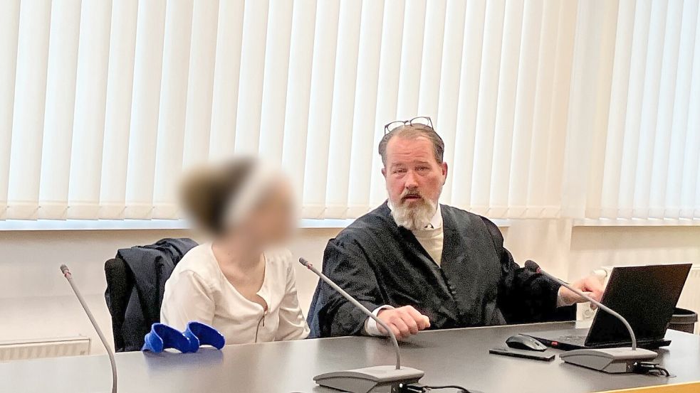 Das Gericht habe zudem die Unterbringung in der Psychiatrie angeordnet. Foto: Anika von Greve-Dierfeld/dpa