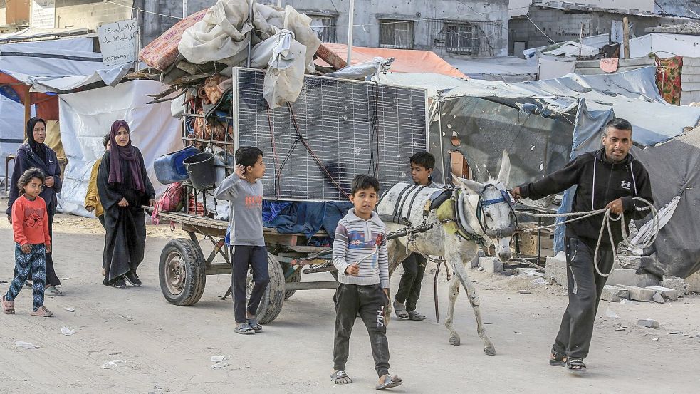 Die israelische Armee hatte jüngst alle Anwohner der Stadt Chan Junis im Süden des Gazastreifens aufgefordert, von dort zu fliehen. Foto: Abed Rahim Khatib/dpa