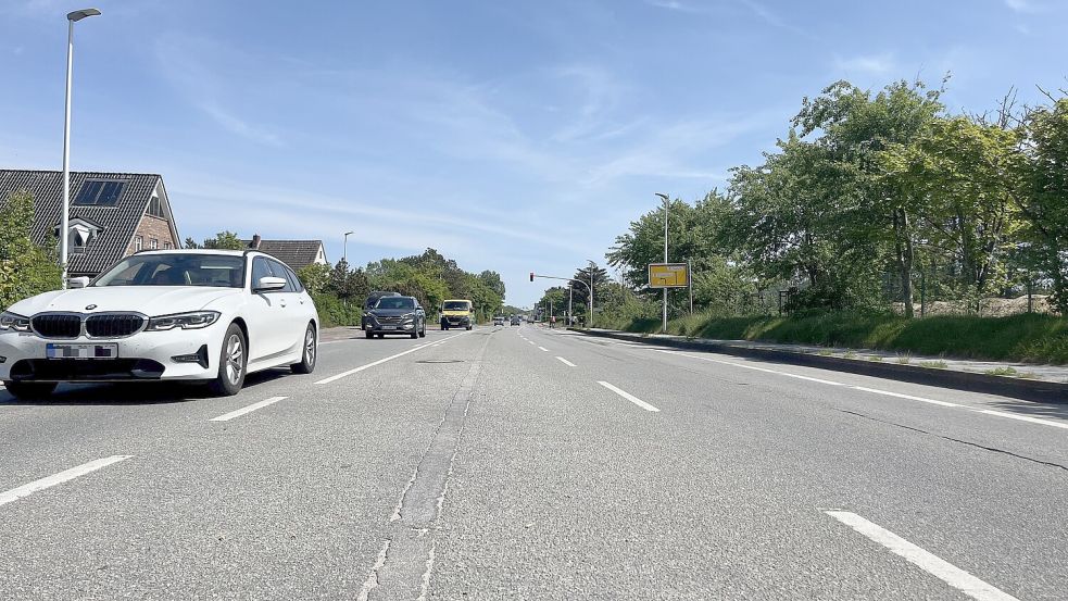 Entlang des Bahnwegs in Westerland wurde im Frühjahr ein Auto mit Tempo 249 gemessen. Foto: Stephan von Kolson