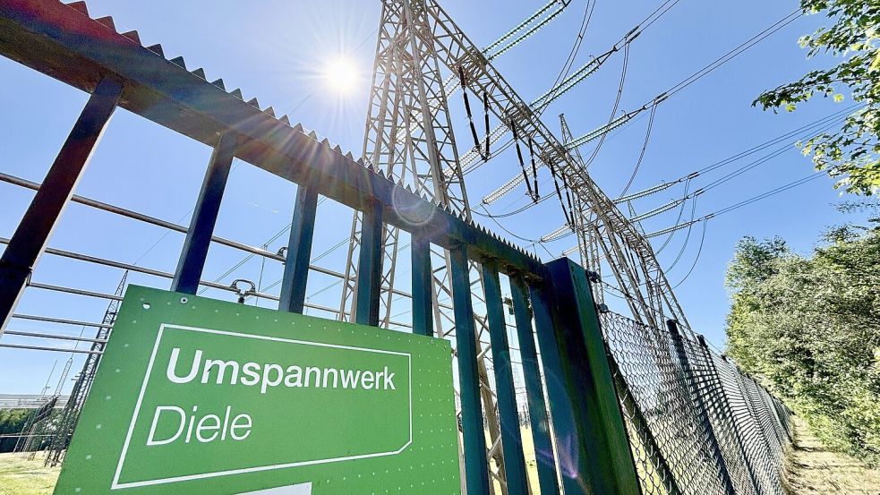 Das Umspannwerk in Diele ist in die Jahre gekommen und soll erneuert werden. Foto: Klaus Ortgies