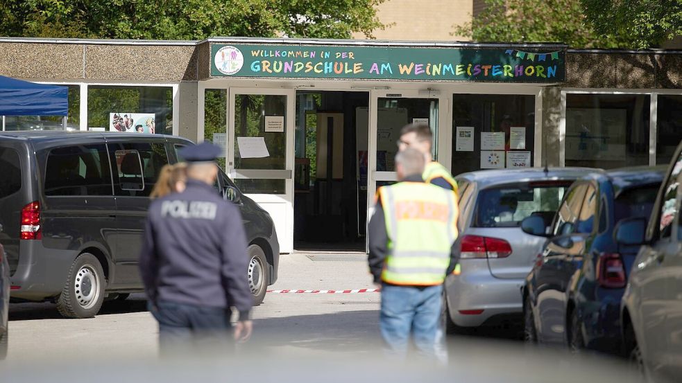 Das Ganze soll in der Umkleidekabine passiert sein, erzählt die Mutter eines Jungen, der Zeuge wurde. Foto: Jörg Carstensen/dpa