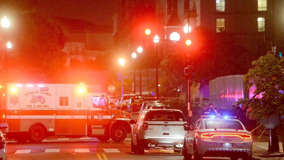 Nach der tödlichen Attacke auf zwei Mitarbeiter der israelischen Botschaft in Washington ist der mutmaßliche Täter wegen Mordes angeklagt worden. Foto: Rod Lamkey/FR172078/AP/dpa