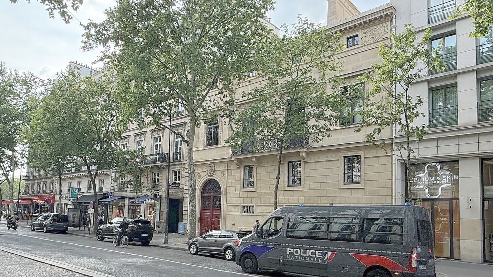 Die Täter waren damals als Polizisten verkleidet in die Luxusresidenz eingedrungen, in der Kim Kardashian sich aufhielt (Archivbild). Foto: Michael Evers/dpa