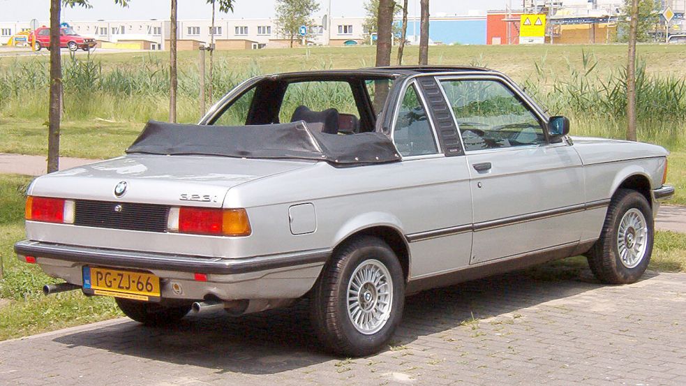 Der Baur TC der ersten Dreier-Baureihe – hier ein Modell auf Basis des 323 i – hat sich längst zum begehrten Sammlerstück entwickelt. Foto: Boekenwurm