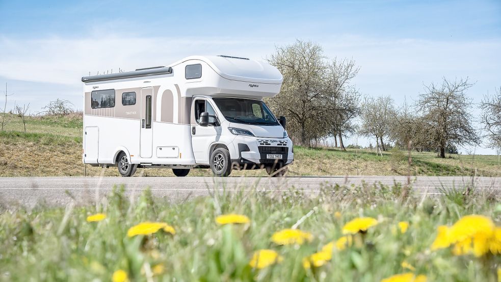 Mit dem Wohnmobil in den Urlaub fahren, ist voll im Trend. Foto: dpa/FRANKIA-GP GmbH